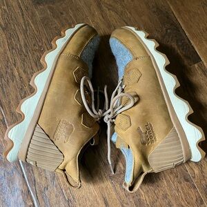 Sorel Kinetic Caribou Sneakers | Camel Brown and Gray